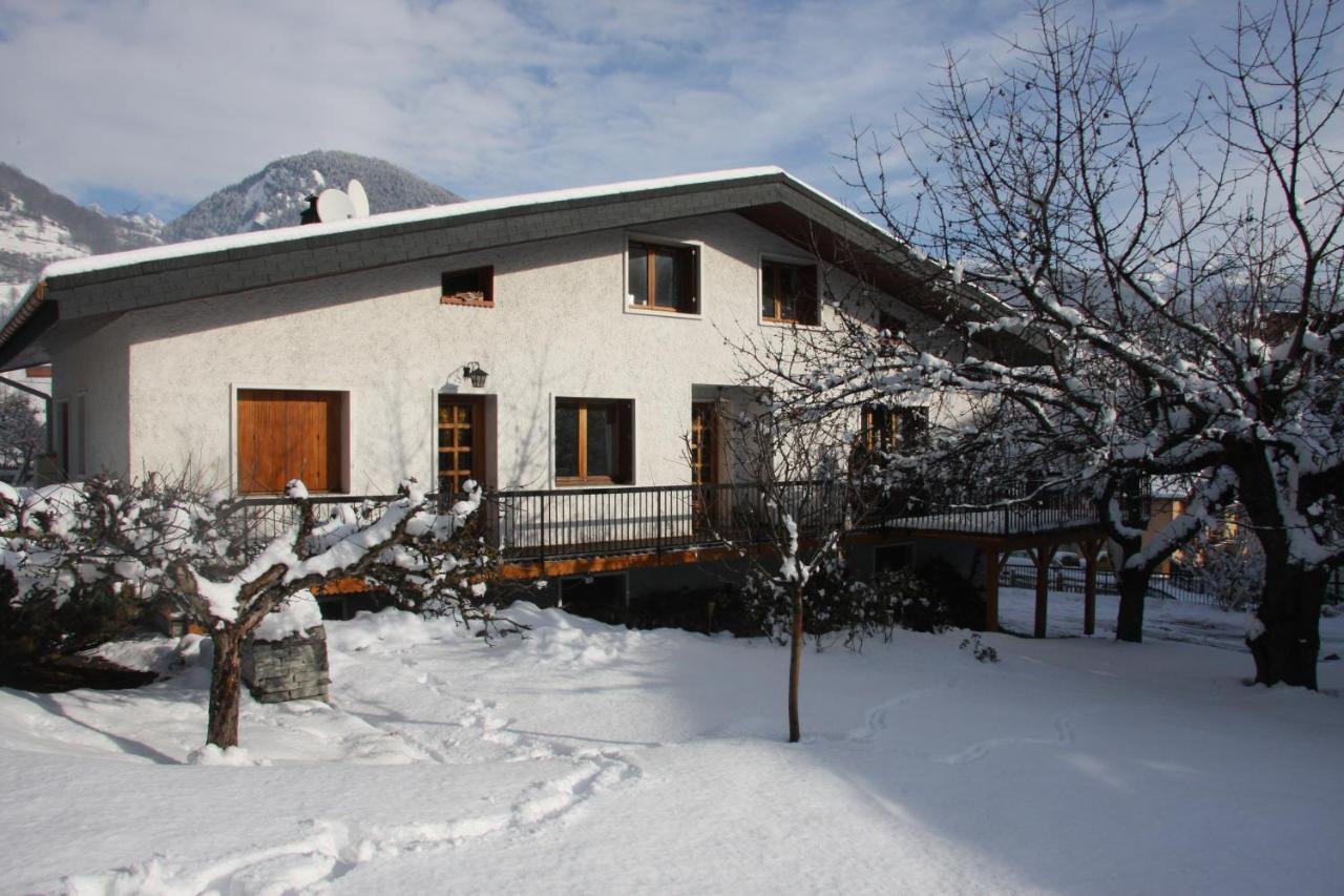 Chalet Avec Jardin Bourg-Saint-Maurice Exterior foto